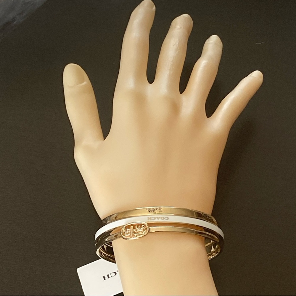 Coach Horse And Carriage Enamel Bangle 3 Piece Bracelet Set NWT - Picture 7 of 10